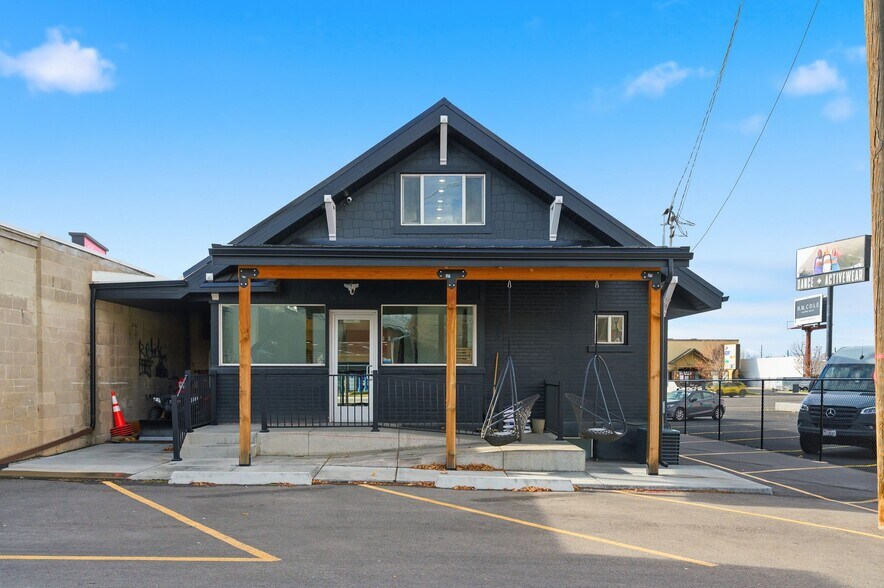 354 N State St, Orem, UT à vendre - Photo du bâtiment - Image 2 de 38