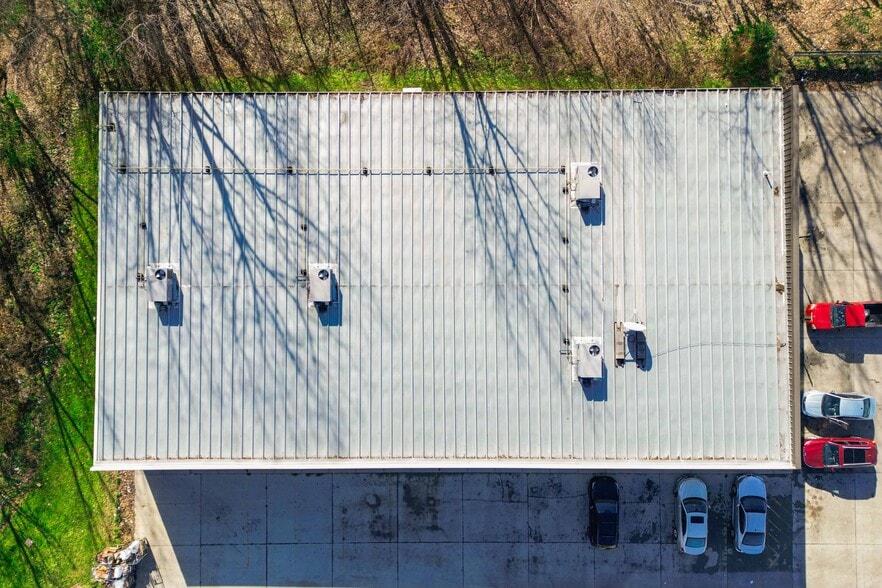 STNL Portfolio: Dollar General portefeuille de 2 propriétés à vendre sur LoopNet.ca - Photo du bâtiment - Image 3 de 24