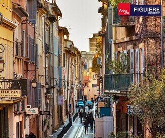 Plus de détails pour Commerce de détail à louer