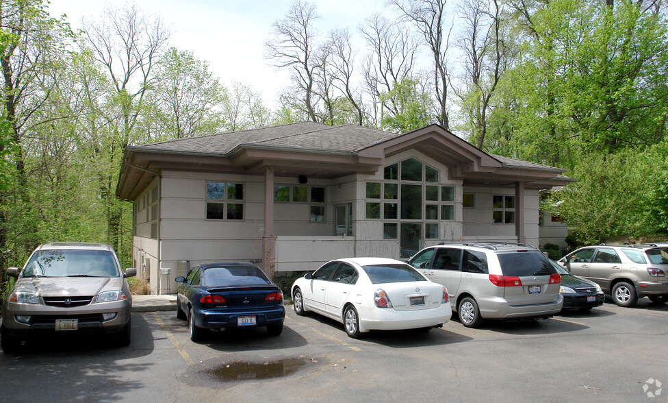 683 Cooper Rd, Westerville, OH for lease - Building Photo - Image 2 of 8