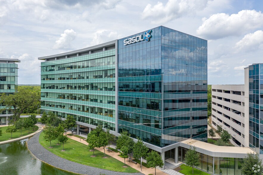 12120 Wickchester Ln, Houston, TX for lease - Building Photo - Image 1 of 16