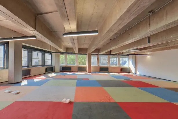 Rue Des Fillettes, Paris à vendre Photo du bâtiment- Image 1 de 8