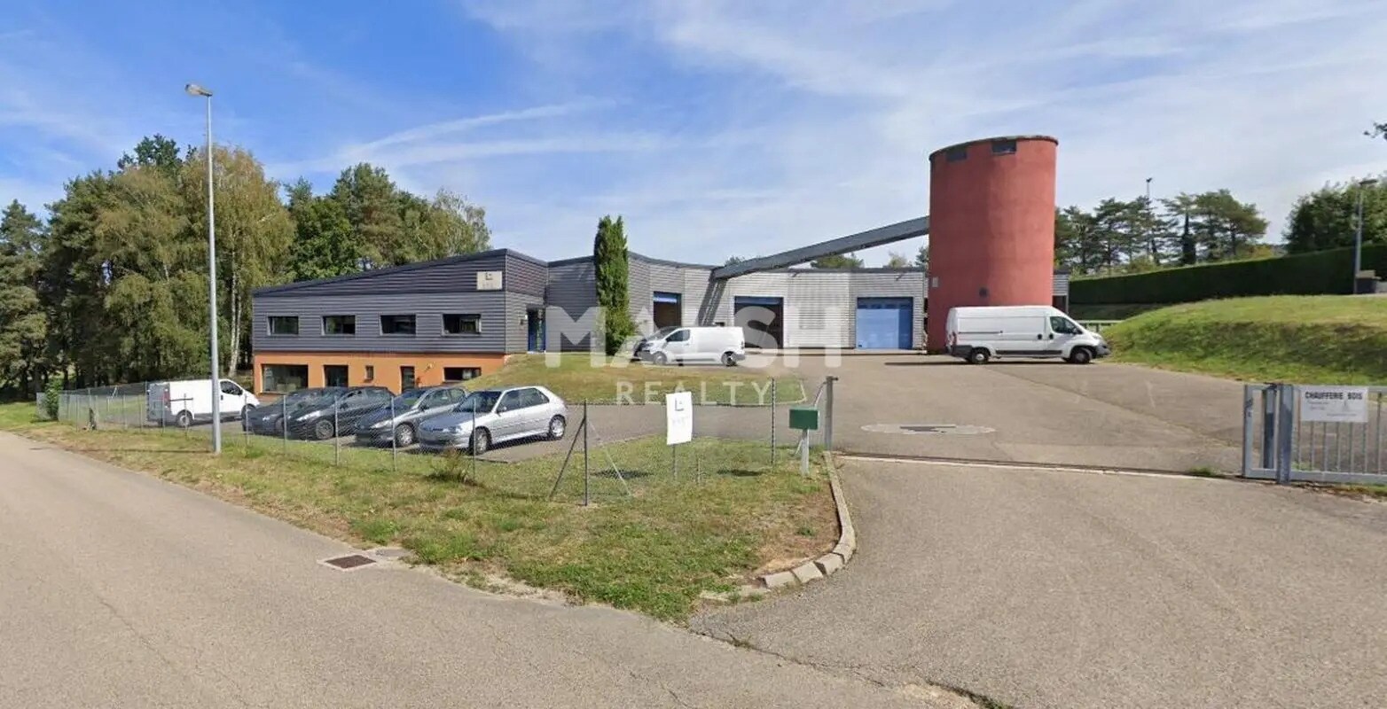 Office in Ceyzériat for lease Building Photo- Image 1 of 6