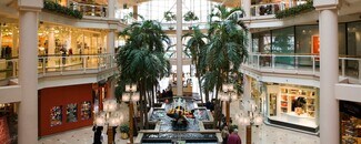 Plus de détails pour 200 E Pratt St, Baltimore, MD - Bureau, Commerce de détail à louer