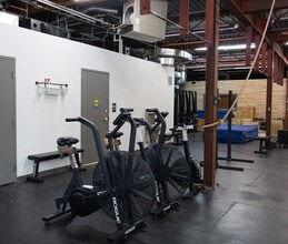 49 Heaton Av, Winnipeg, MB for lease Interior Photo- Image 2 of 3