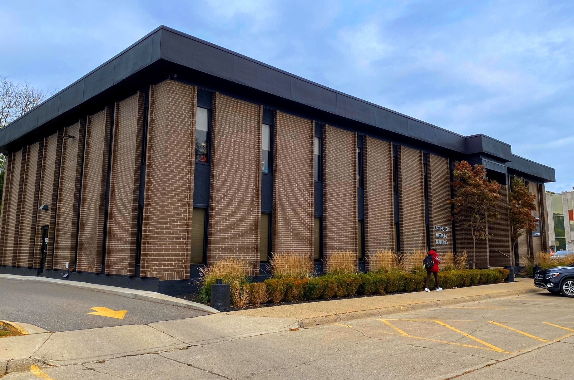 26657 Woodward Ave, Huntington Woods, MI for lease Building Photo- Image 1 of 4