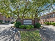 01-120-C CHADWICK SQUARE CT-01