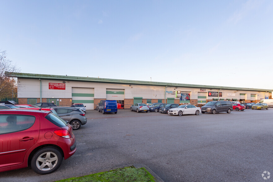 Crown Rd, Stoke On Trent for lease - Building Photo - Image 3 of 5