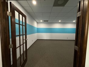 14665 Midway Rd, Addison, TX for lease Interior Photo- Image 1 of 4