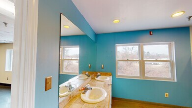 18 Lafayette Rd, North Hampton, NH à louer Photo intérieure- Image 1 de 7