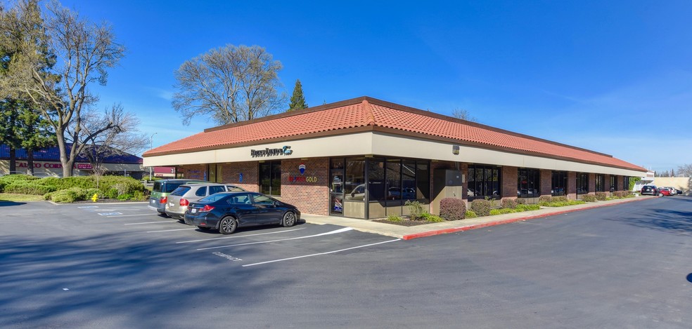 5200-5252 Sunrise Blvd, Fair Oaks, CA for lease - Building Photo - Image 3 of 24