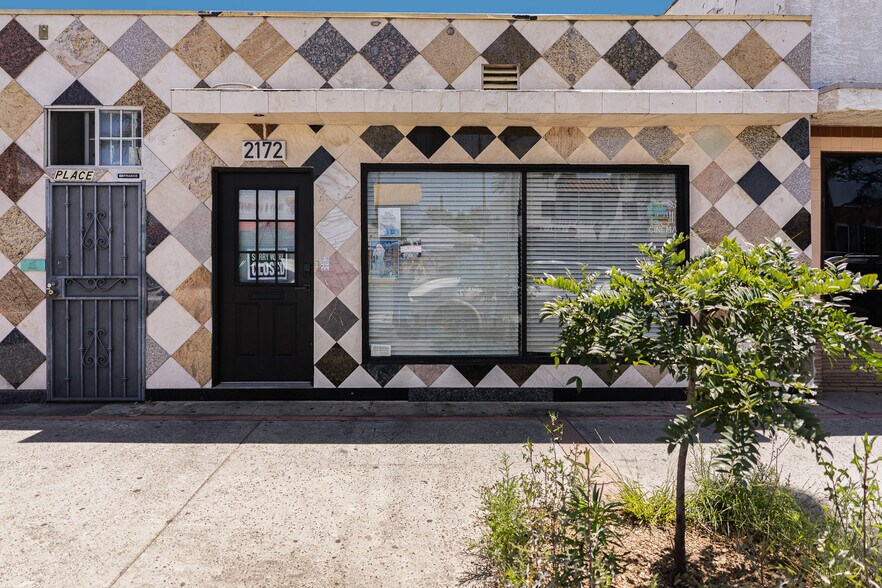 2172-2176 Pacific Ave, Long Beach, CA for lease - Building Photo - Image 2 of 35