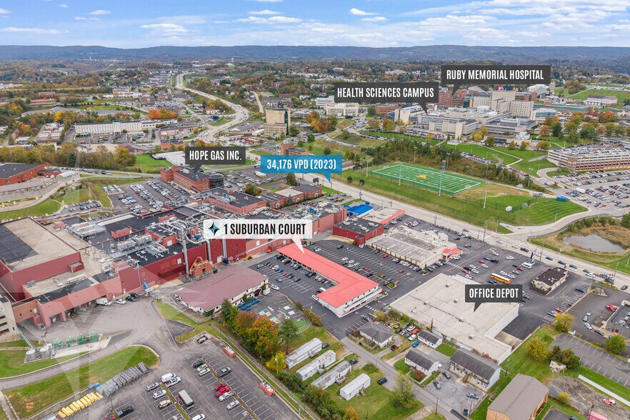 1 Suburban Ct, Morgantown, WV à louer - Photo du bâtiment - Image 3 de 15