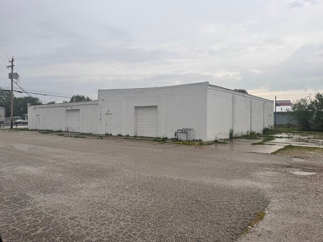 Plus de détails pour 201 Farabee Dr S, Lafayette, IN - Industriel à louer