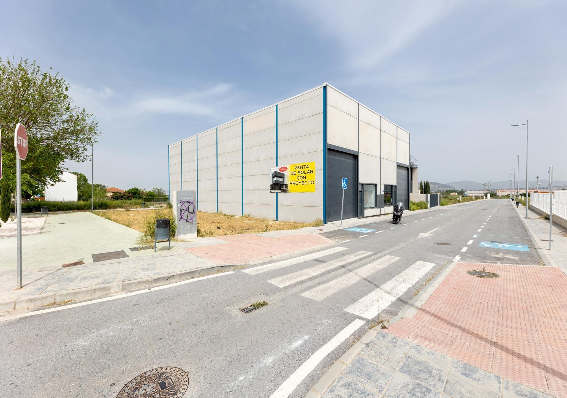 Industrial in Vegas del Genil, Granada for sale Building Photo- Image 1 of 18