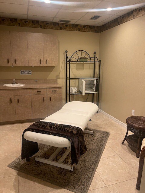 3036 Tamiami Trl, Port Charlotte, FL for lease Interior Photo- Image 1 of 9