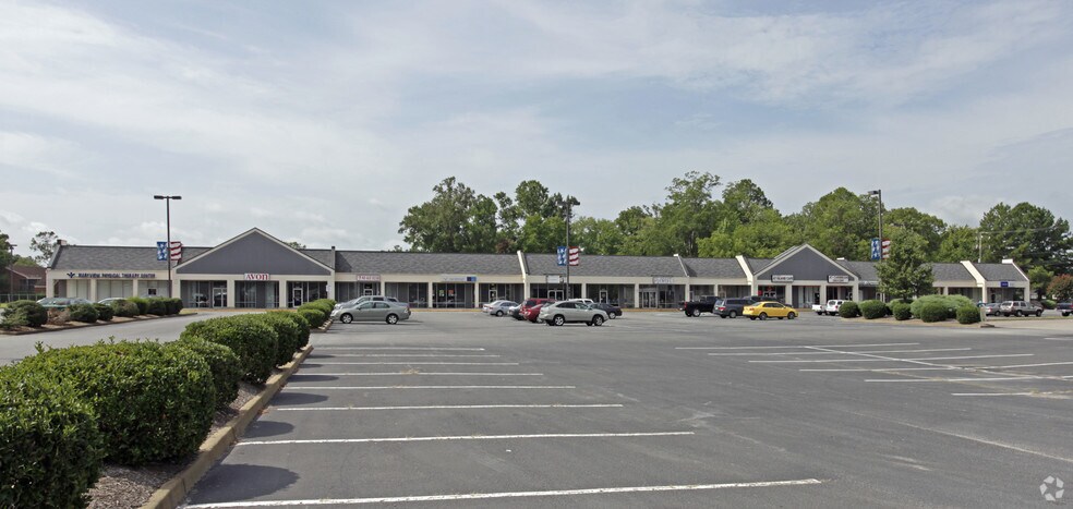 5549-5599 Portsmouth Blvd, Portsmouth, VA for lease - Building Photo - Image 2 of 8