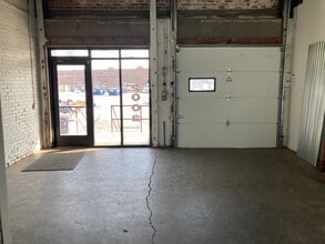 2002 Dempster St, Evanston, IL à louer Photo du bâtiment- Image 2 de 14