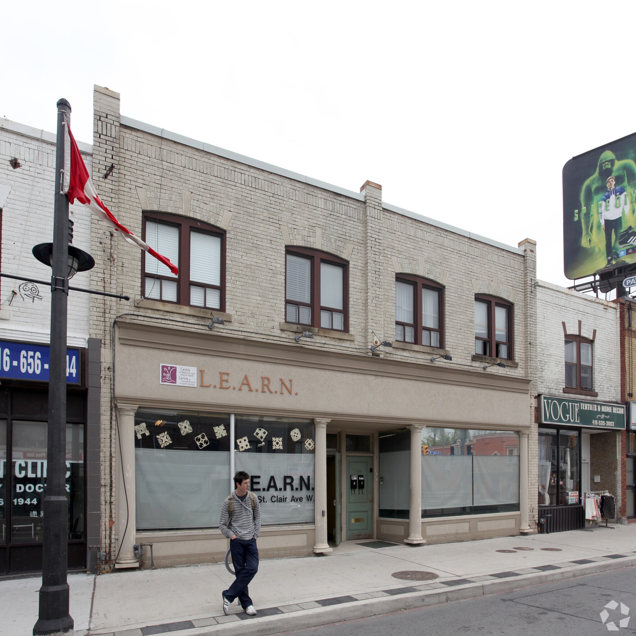 1709-1711 St Clair Ave W, Toronto, ON for sale Primary Photo- Image 1 of 1