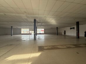 151 N Douglas Blvd, Winston, OR for lease Interior Photo- Image 2 of 12