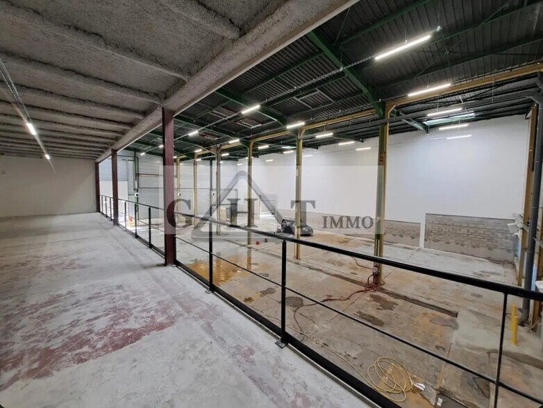 Industrial in Villeneuve-la-Garenne for lease - Construction Photo - Image 3 of 4