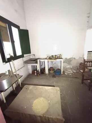 More details for del Avellano, 1, Córdoba - Retail for Sale