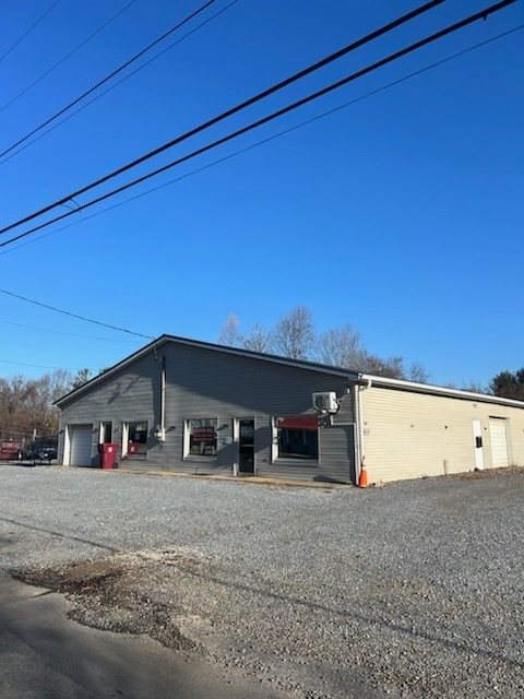 160 Lynn Rd, Johnson City, TN for sale Primary Photo- Image 1 of 19