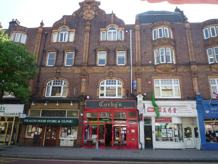 12-16 Claremont Rd, Surbiton à louer - Photo du bâtiment - Image 2 de 2