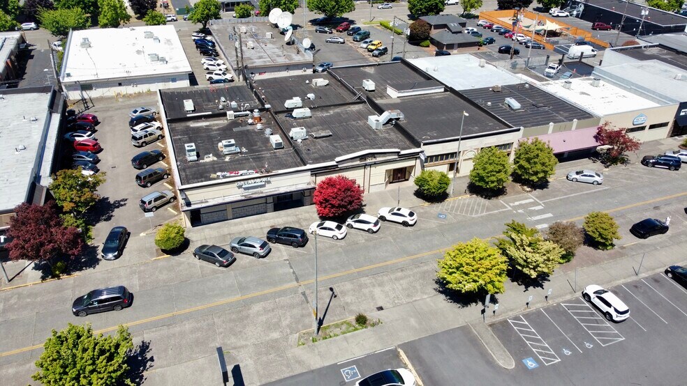 1133 Commerce Ave, Longview, WA à louer - Photo du bâtiment - Image 2 de 5