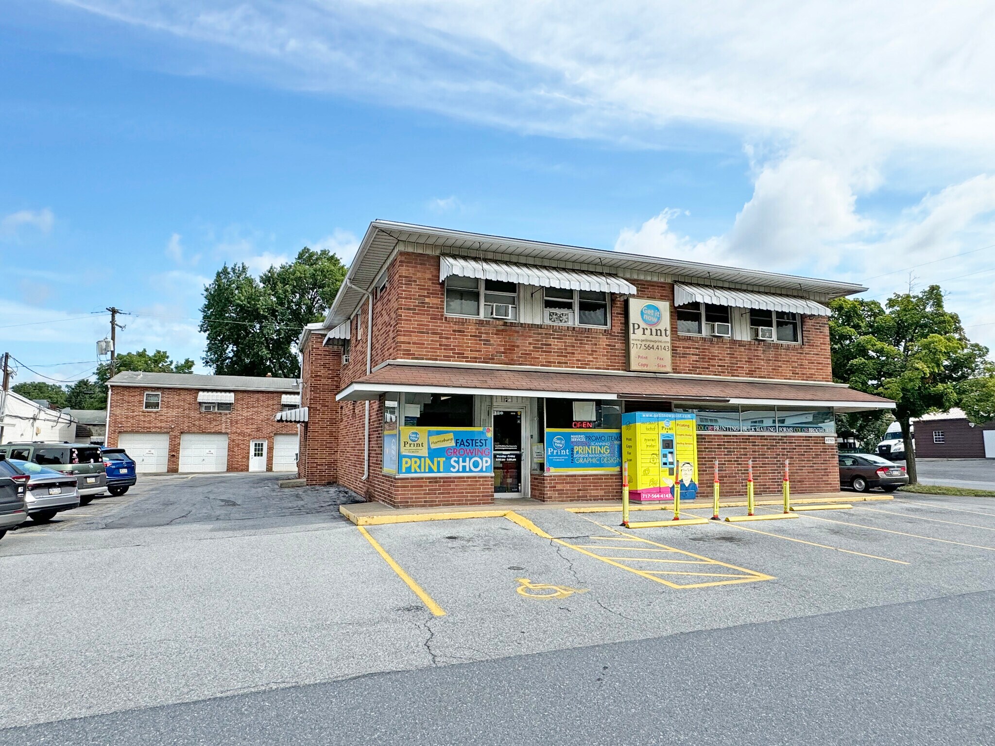 4790 Derry St, Harrisburg, PA à vendre Photo du bâtiment- Image 1 de 2