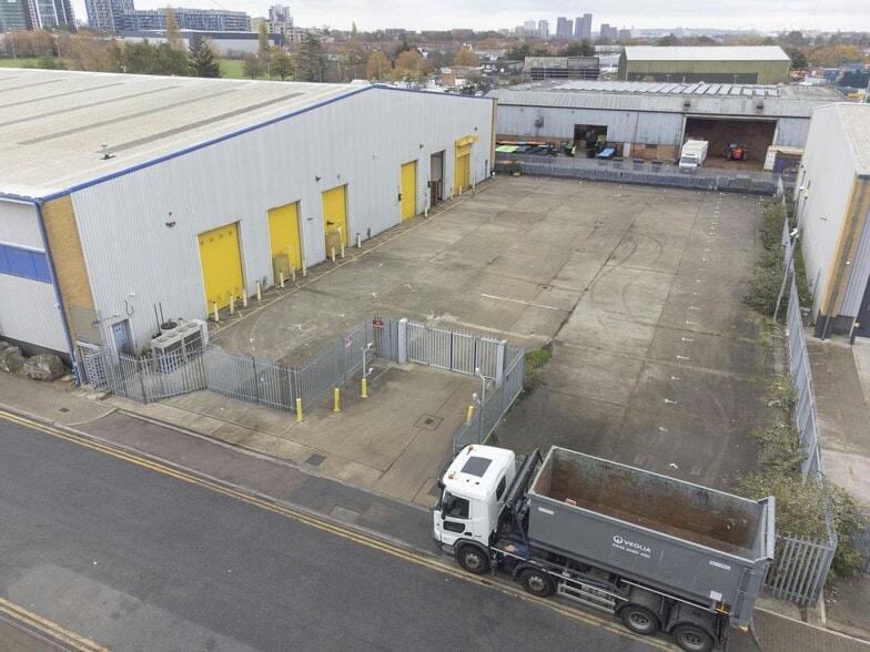 Alperton Ln, Wembley for lease - Building Photo - Image 2 of 5