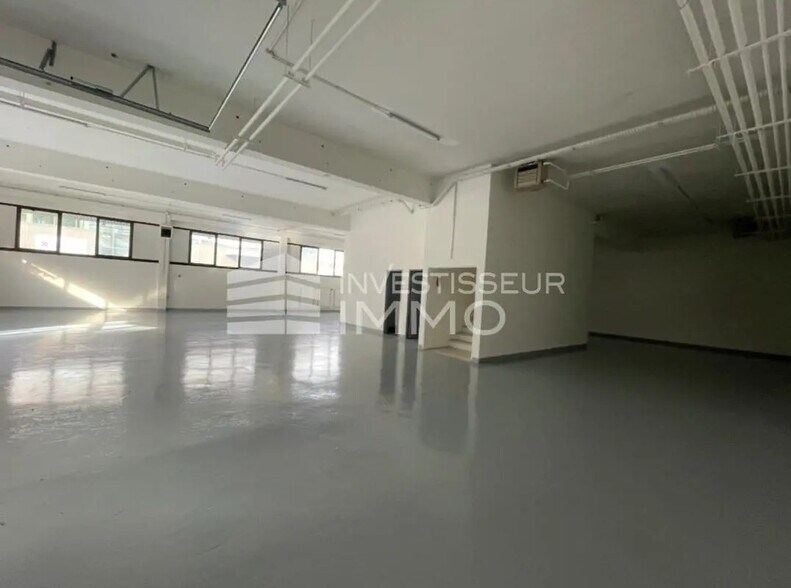 Flex dans Nanterre à louer - Photo intérieure - Image 3 de 10