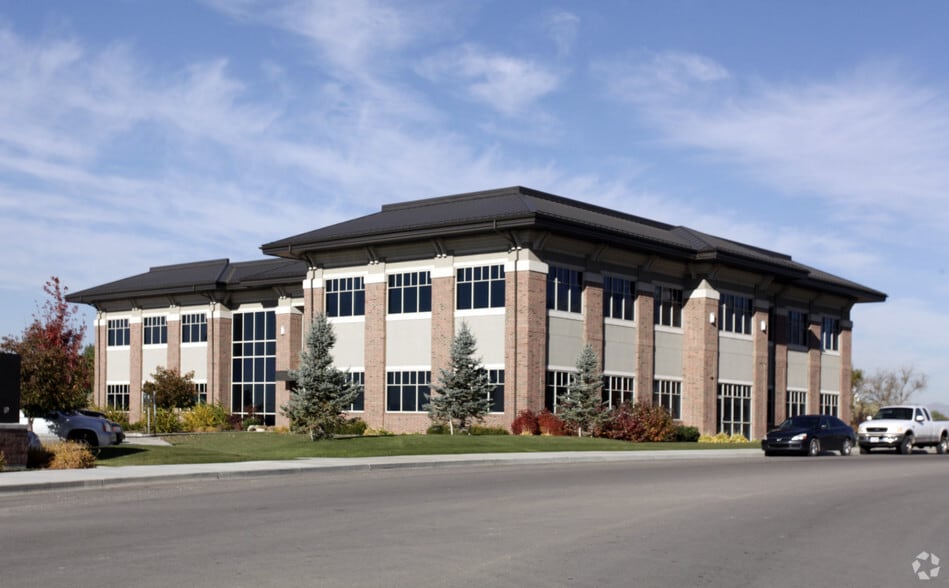 233 S Pleasant Grove Blvd, Pleasant Grove, UT for sale - Building Photo - Image 1 of 48