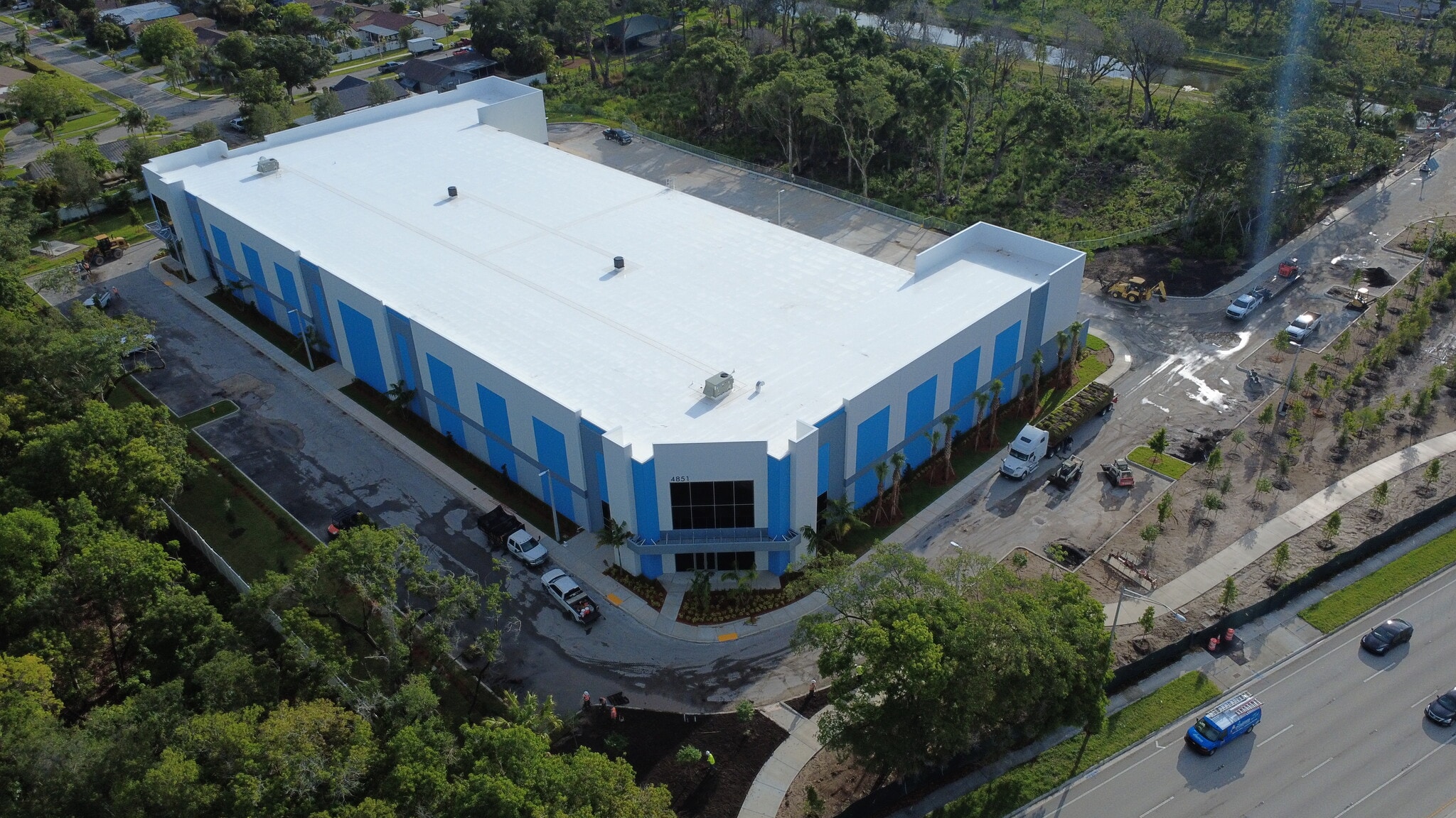 4851 W Atlantic Blvd, Coconut Creek, FL à louer Aérien- Image 1 de 3