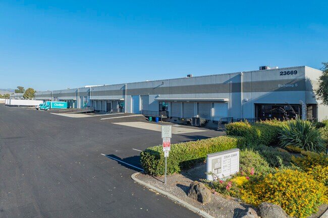 More details for 23663-23669 Eichler St, Hayward, CA - Industrial for Lease