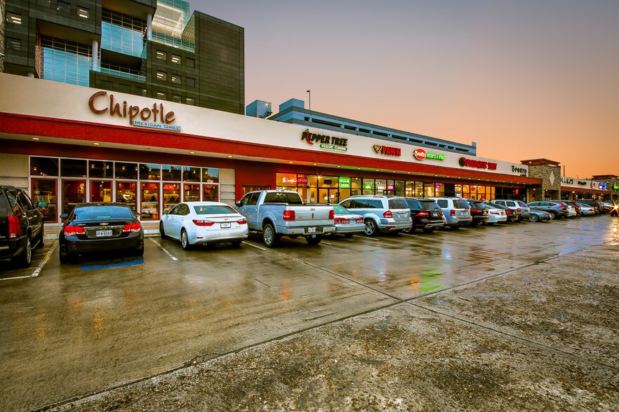 3819-3995 Richmond Ave, Houston, TX à louer - Photo du bâtiment - Image 1 de 3