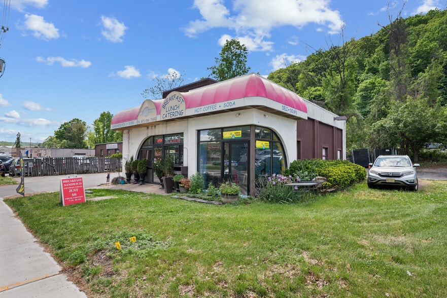 383 E Main St, Denville, NJ for sale - Building Photo - Image 2 of 32