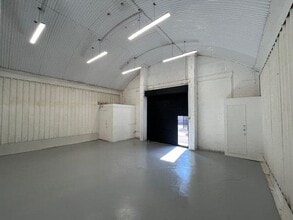 Brussels St, Leeds for lease Interior Photo- Image 2 of 2