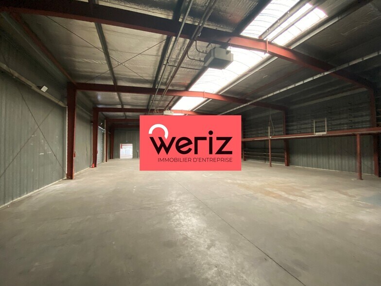 Industriel dans Vitrolles à louer - Photo du bâtiment - Image 2 de 8