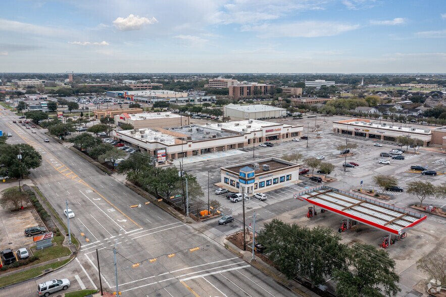 3570 Spencer Hwy, Pasadena, TX à vendre - Aérien - Image 3 de 3