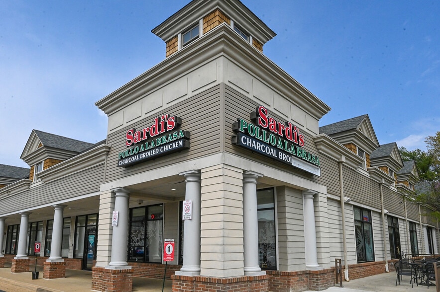 1400-1470 N Beauregard St, Alexandria, VA for lease - Building Photo - Image 3 of 11