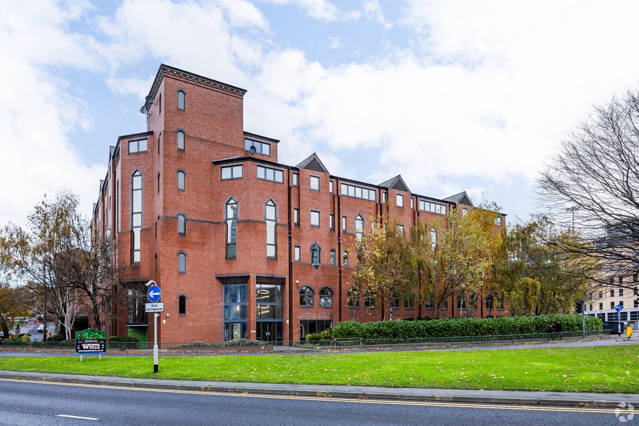 2 Park Ln, Leeds à louer Photo principale- Image 1 de 4