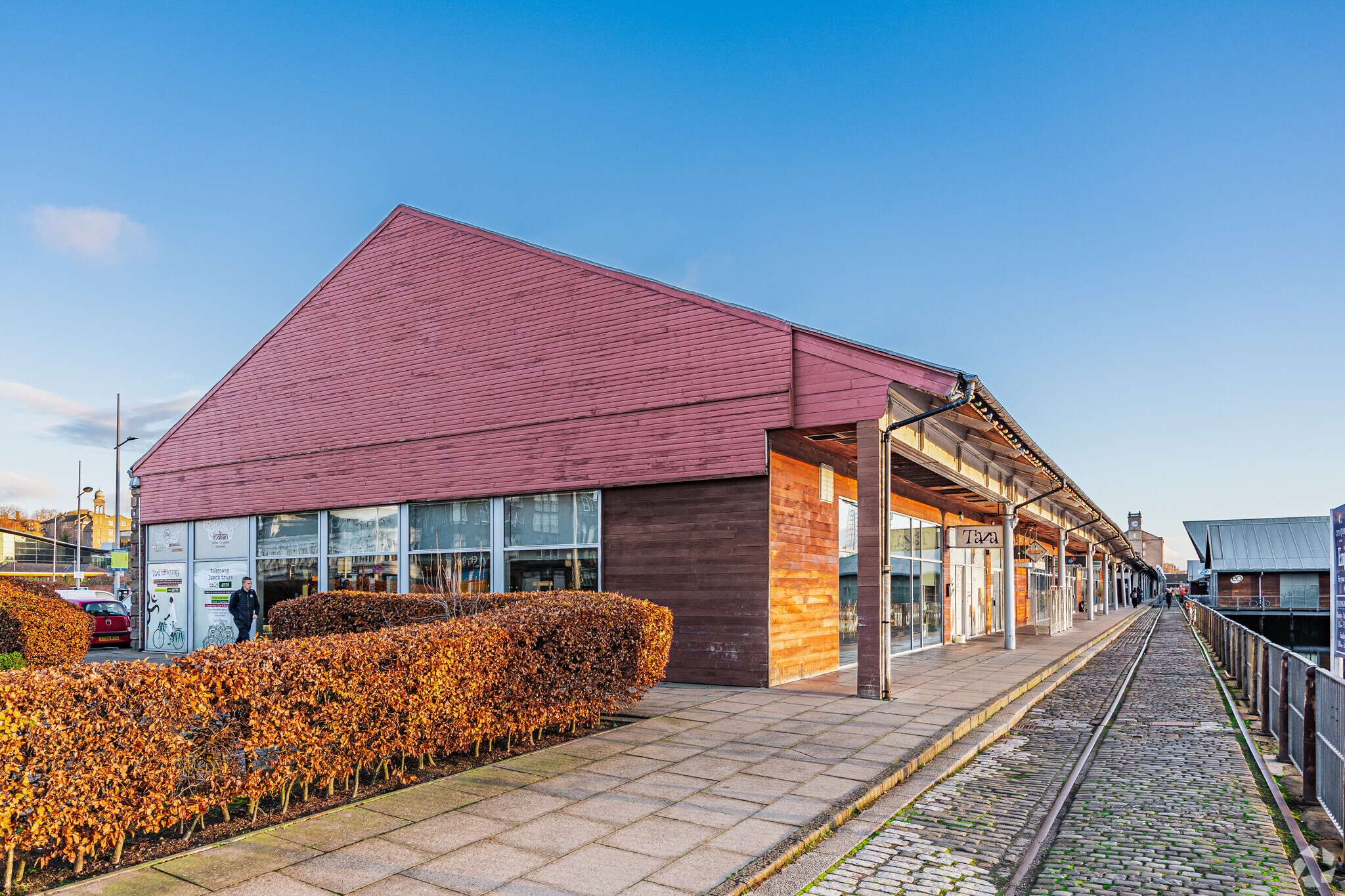 1-37 Camperdown St, Dundee for sale Primary Photo- Image 1 of 1