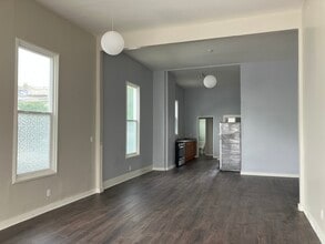 4538 Martin Luther King Jr Way, Oakland, CA for lease Interior Photo- Image 2 of 6