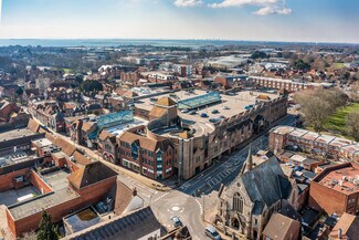 Plus de détails pour North St, Havant - Commerce de détail à louer