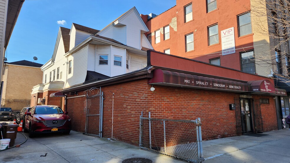 11614 Myrtle Ave, Richmond Hill, NY for sale - Building Photo - Image 1 of 31