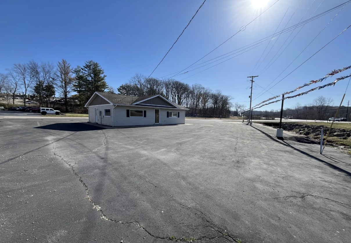 3226 East Jackson Boulevard Blvd, Jackson, MO for lease Primary Photo- Image 1 of 2
