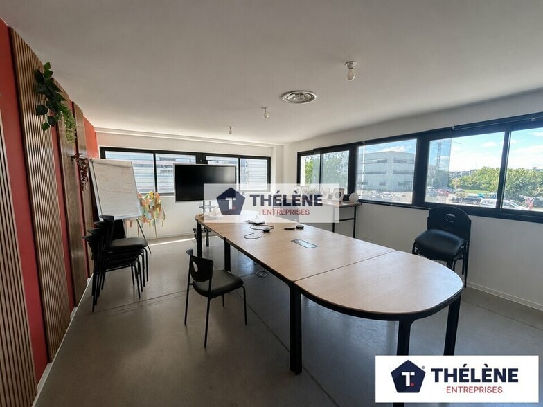 Office in Castelnau-le-Lez for lease - Interior Photo - Image 2 of 7