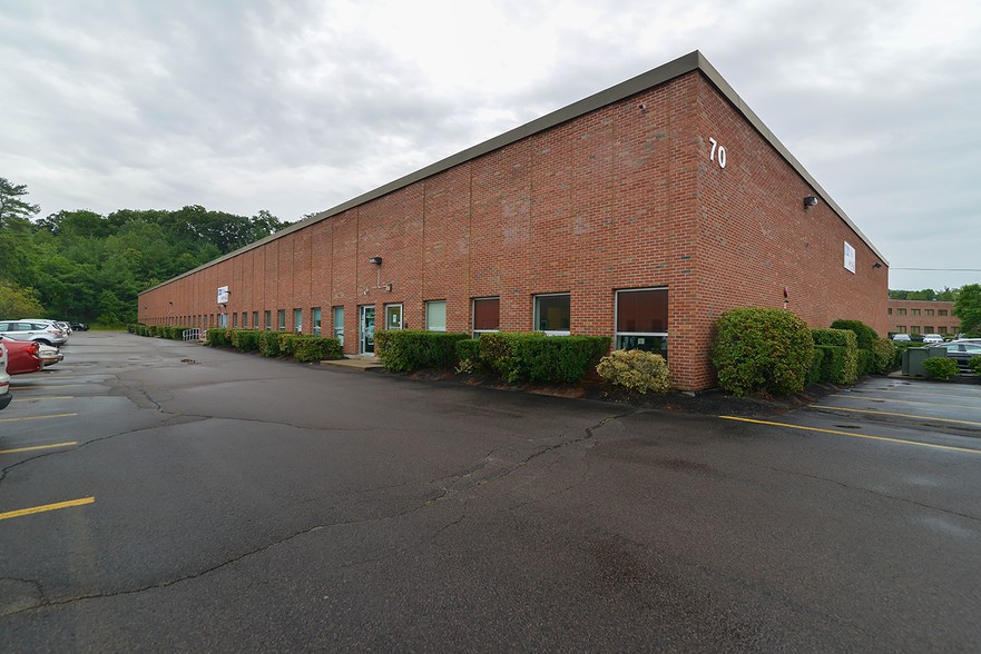 70 Shawmut Rd, Canton, MA à louer - Photo du bâtiment - Image 2 de 13
