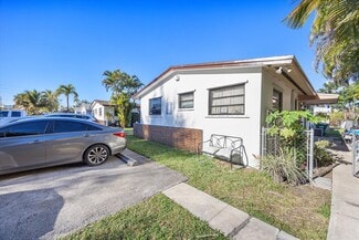 More details for 14260 SW 88th Ave, Palmetto Bay, FL - Multifamily for Sale